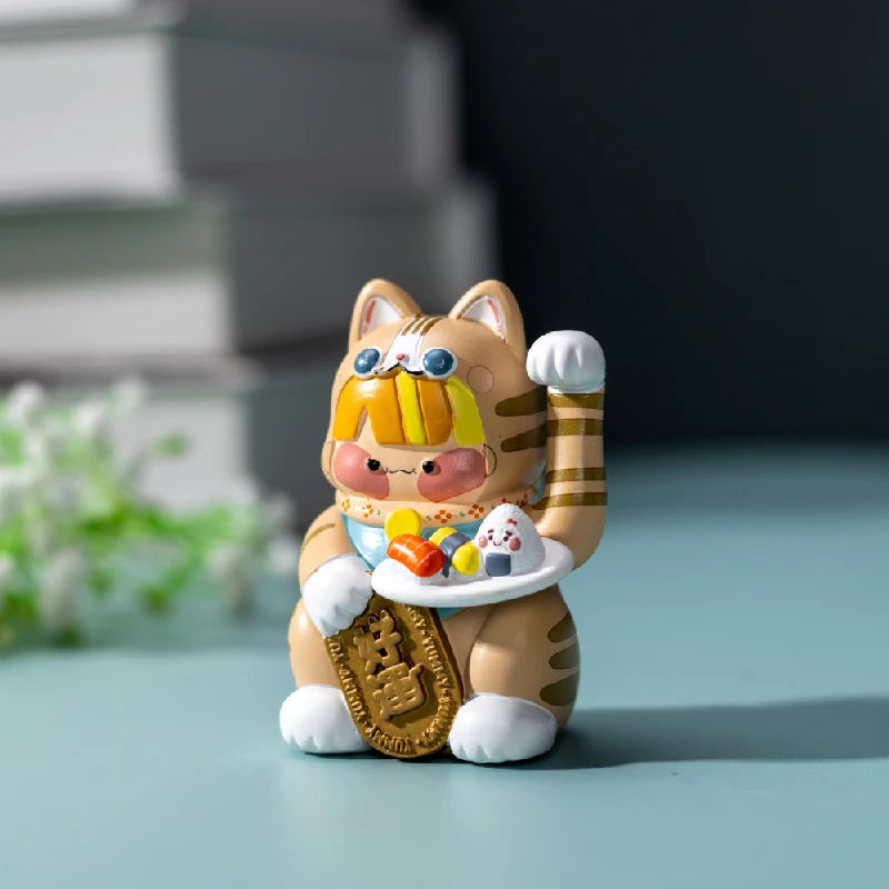 Lucky Cat Resin Figurines – Stylish Animal Sculpture for Prosperity